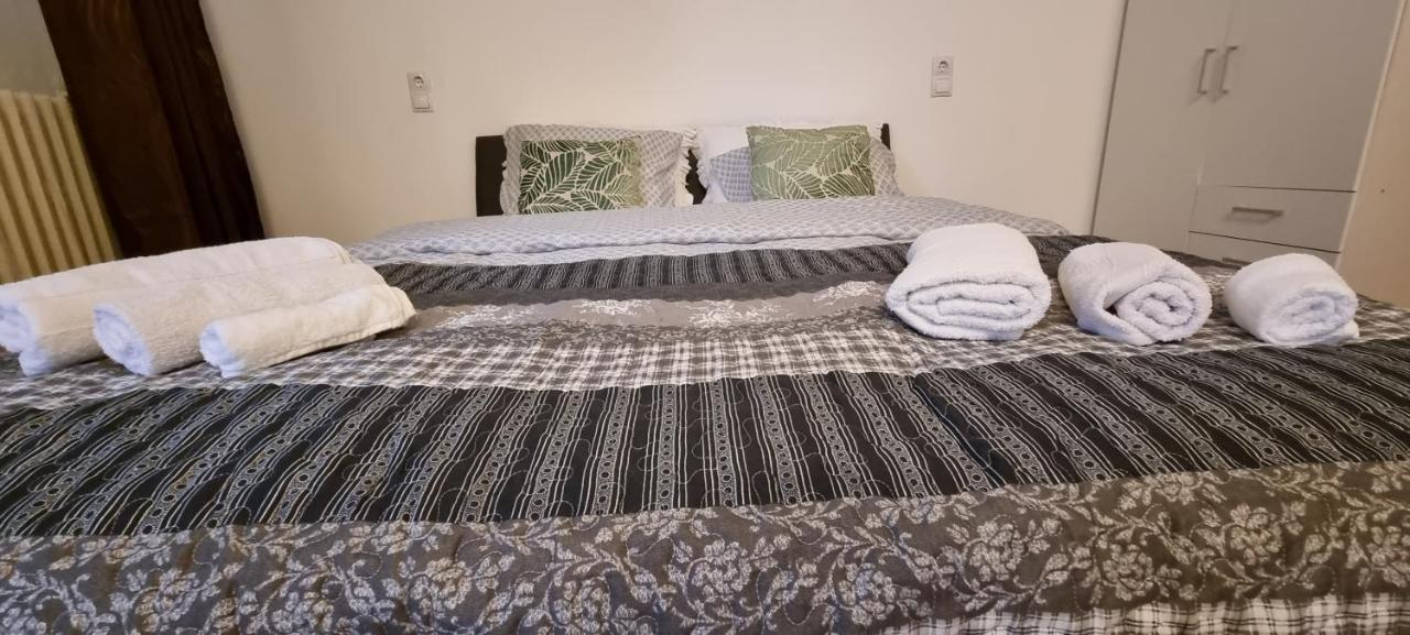 Citadel Rooms Kluż-Napoka Zewnętrze zdjęcie