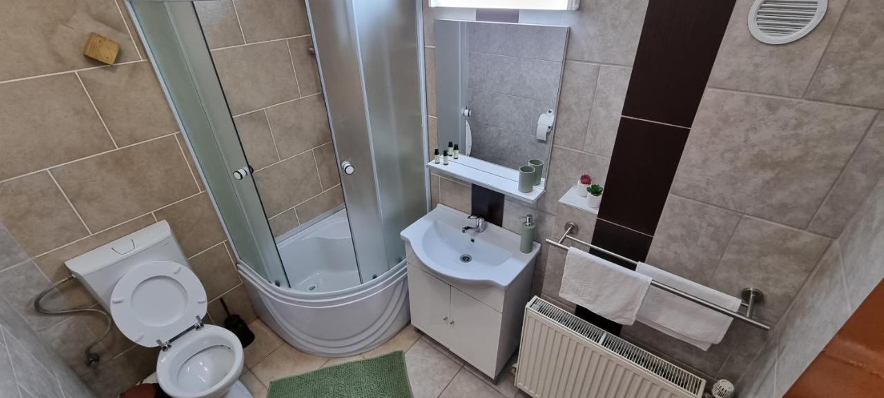 Citadel Rooms Kluż-Napoka Zewnętrze zdjęcie